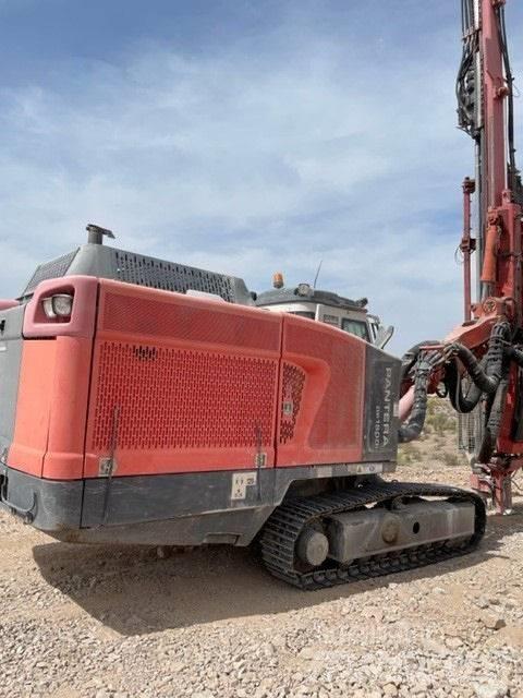Sandvik DP 1500 i 鑽孔機