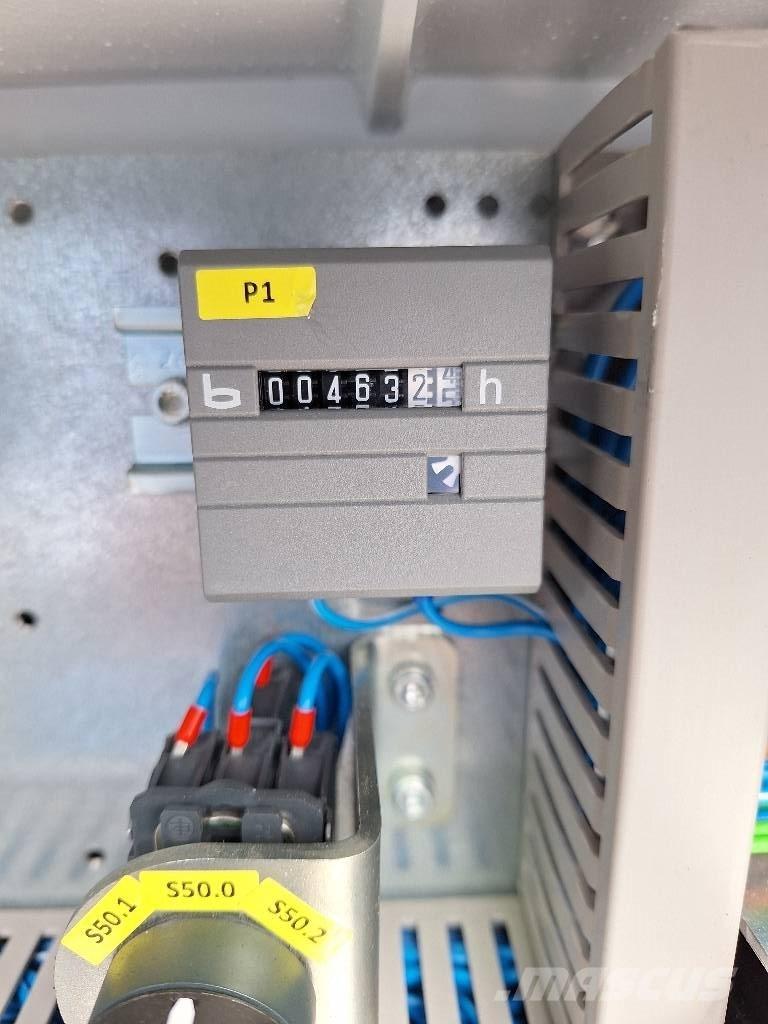 Böcker AHK 36/2400 其他升降機械