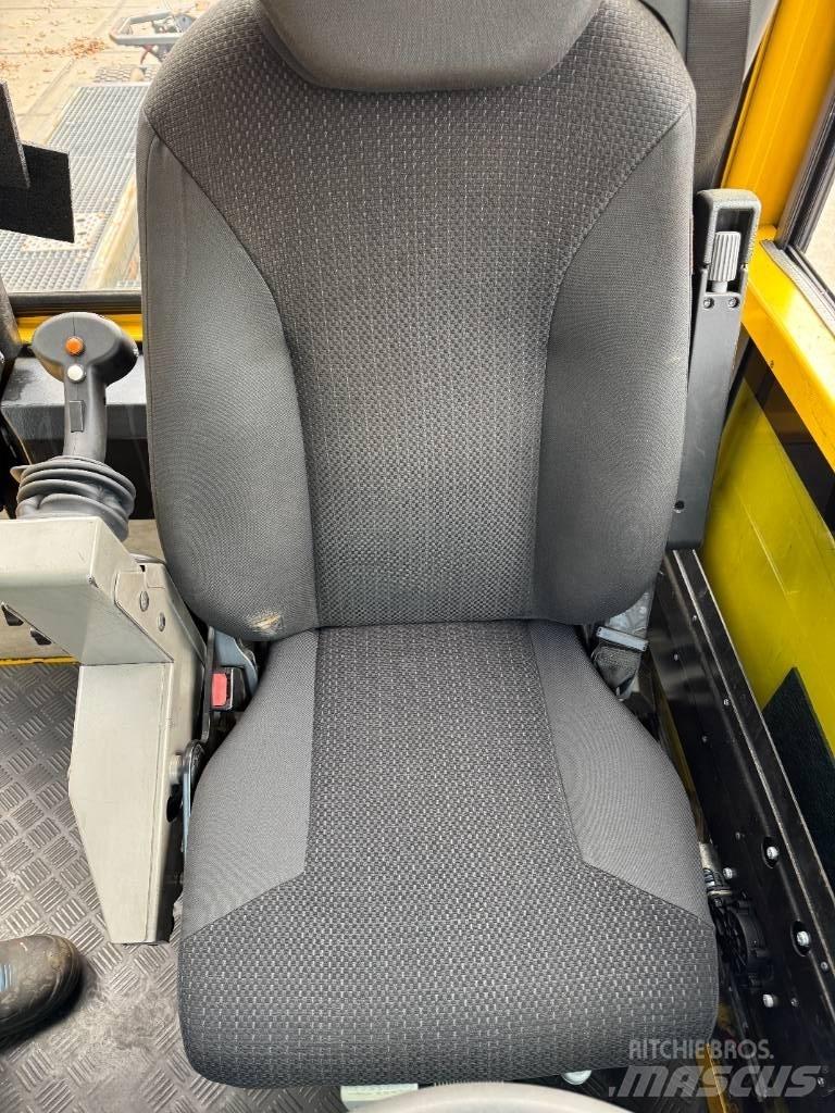 Terberg BC182 終端式曳引機