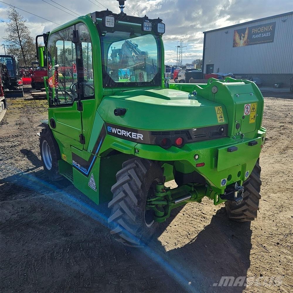 Merlo EW25.5 伸縮臂操作車