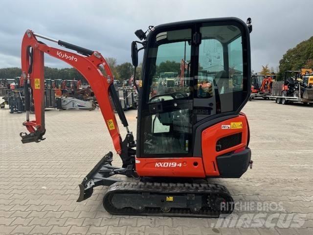 Kubota KX 019-4 小型挖土機/掘鑿機<7t(小型挖掘機)
