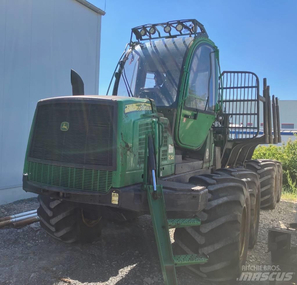 John Deere 1110 E 集運機