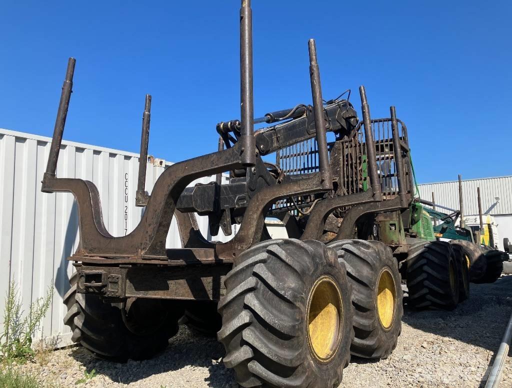 John Deere 1110 E 集運機