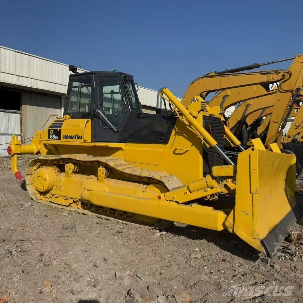 Komatsu D 85 EX-18 履帶推土機