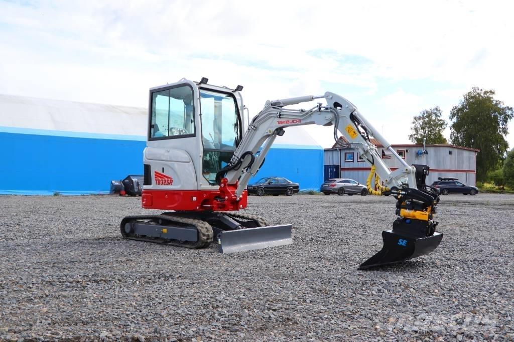 Takeuchi TB325R 小型挖土機/掘鑿機<7t(小型挖掘機)