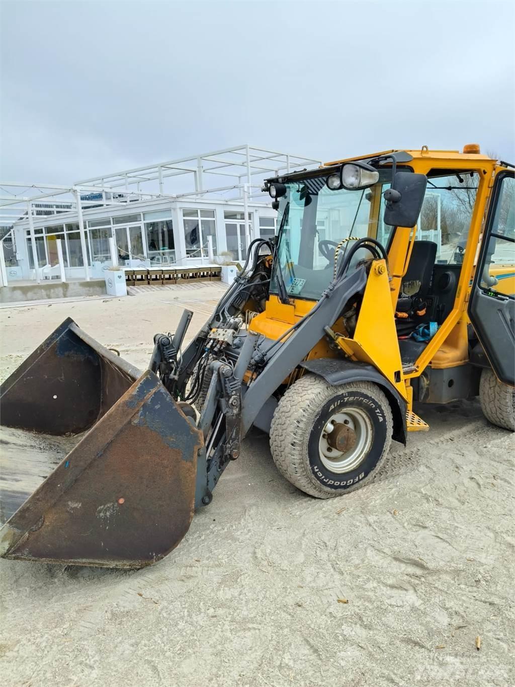 Wille 445B 多用途機械