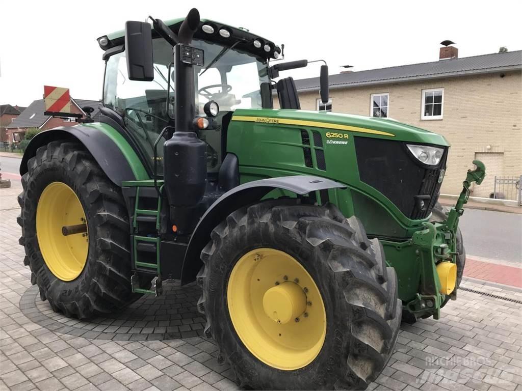 John Deere 6250R 曳引機