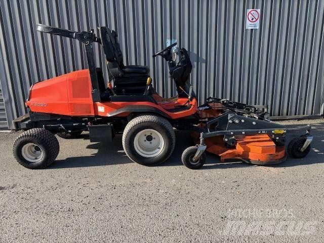 Kubota F 3090 騎乘式割草機
