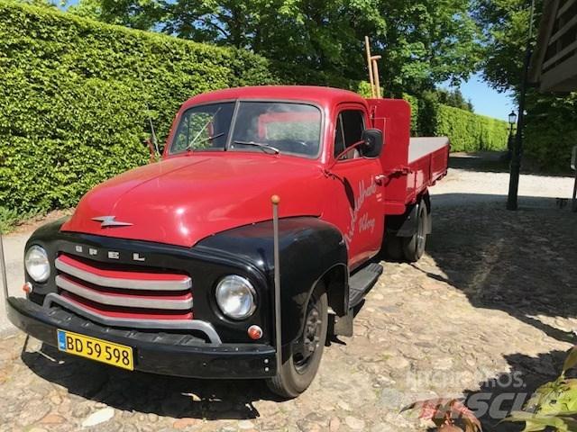 Opel blitz 平板式/側卸式卡車