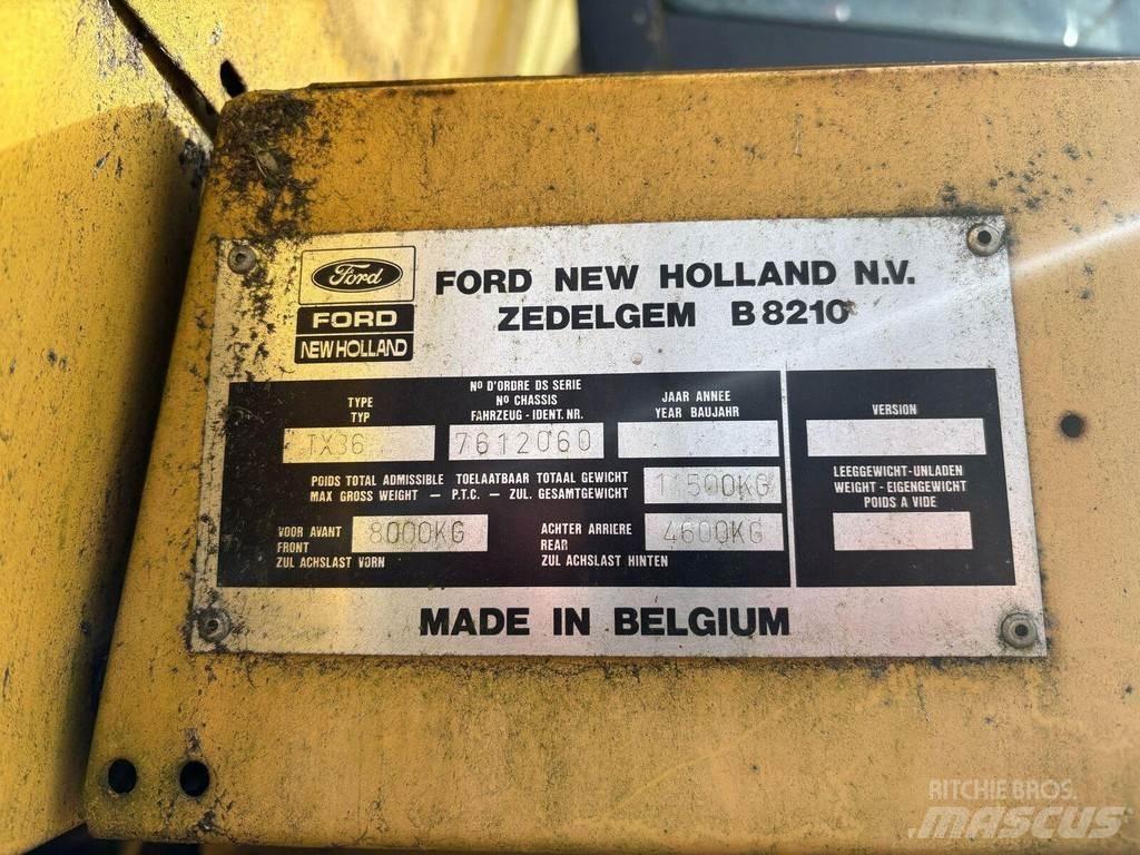 New Holland TX 36 聯合收穫機