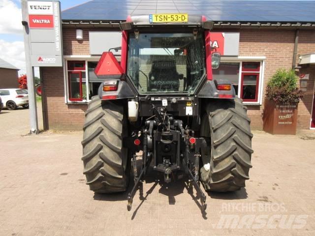 Valtra A93 HITECH 曳引機