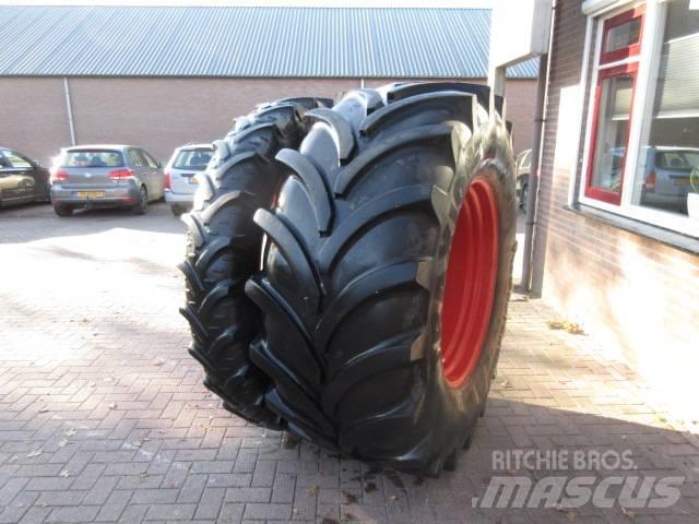 Vredestein traxion+ 輪胎、車輪和輪圈