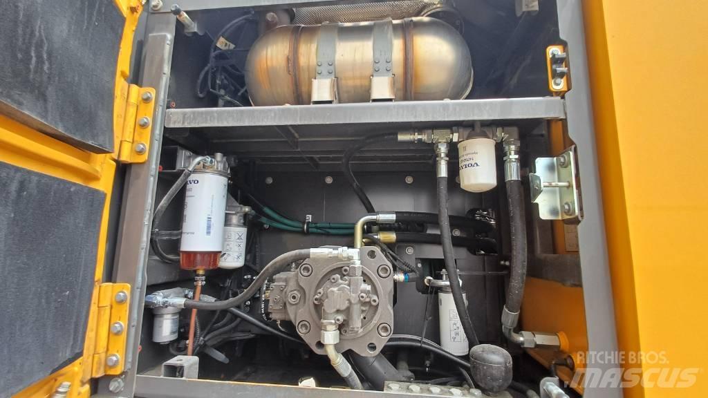 Volvo EC300ENL 履帶式 挖土機/掘鑿機/挖掘機