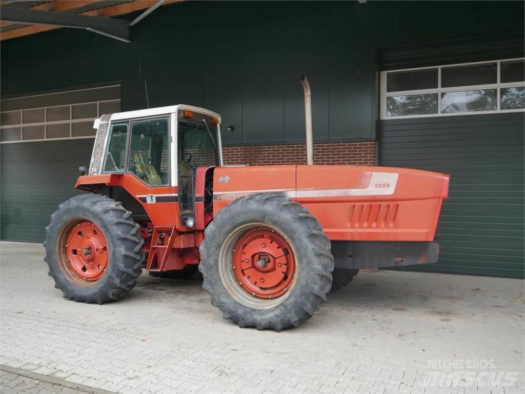 Case IH IHC 3588 曳引機