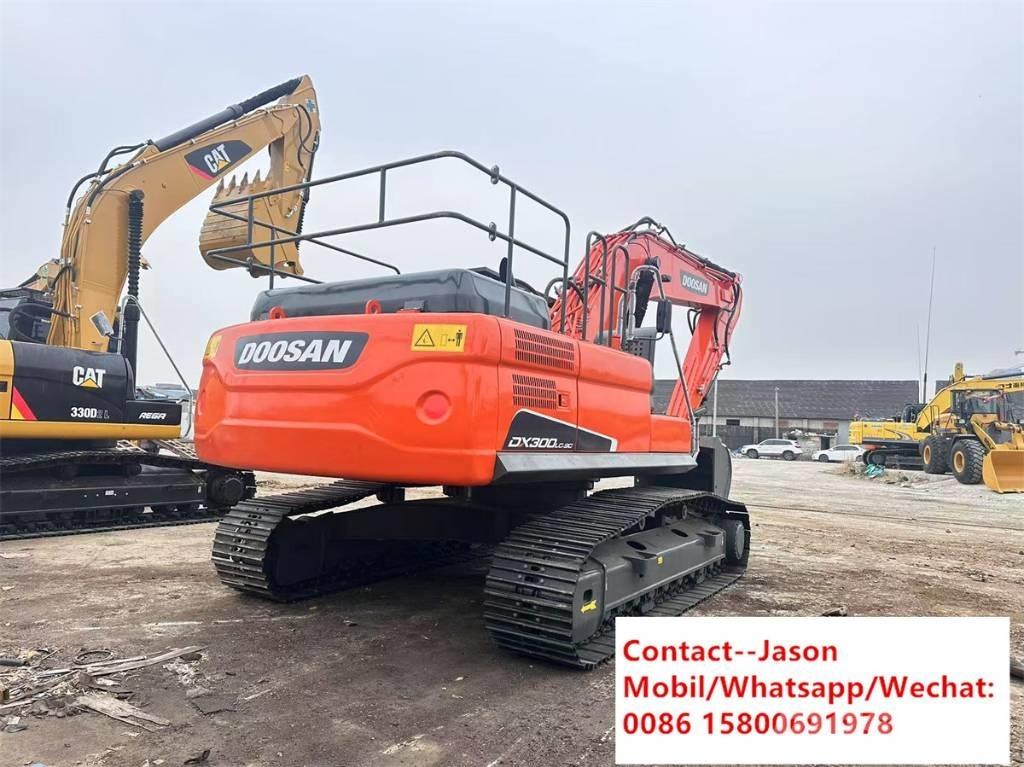 Doosan DX 300 LCA 履帶式 挖土機/掘鑿機/挖掘機