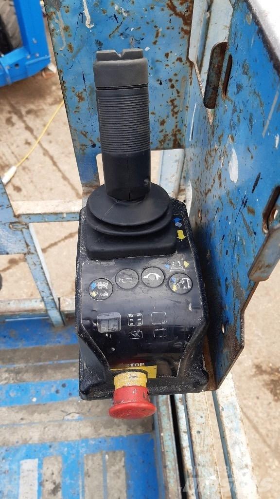 Genie GS 3246 剪式升降機