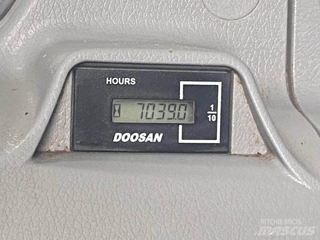 Doosan DX 300 LC-5 履帶式 挖土機/掘鑿機/挖掘機