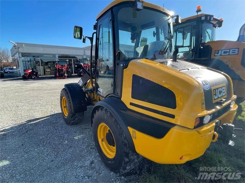 JCB 409 輪胎式裝載機