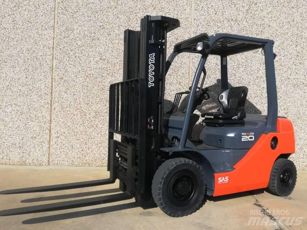 Toyota 02-8 FG F 20 液化石油氣LPG卡車