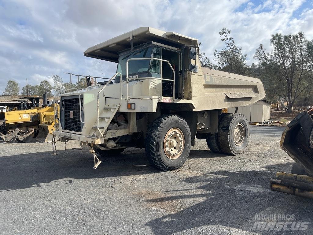 Terex TA 40 鉸接式起吊車