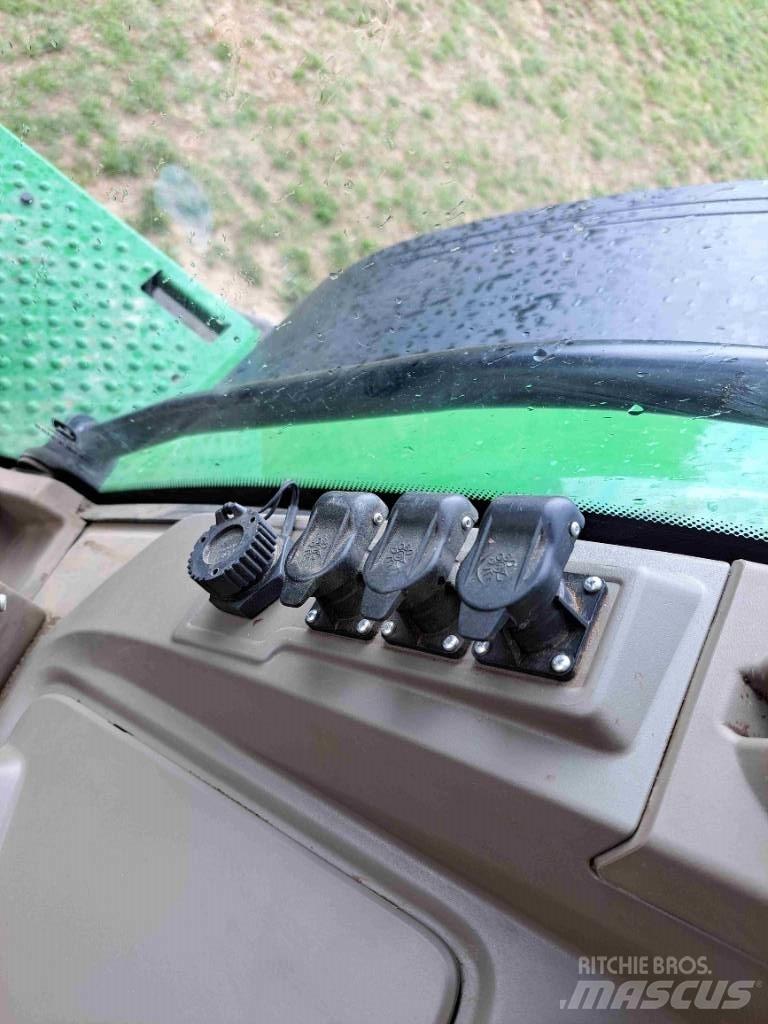John Deere 8R410 曳引機