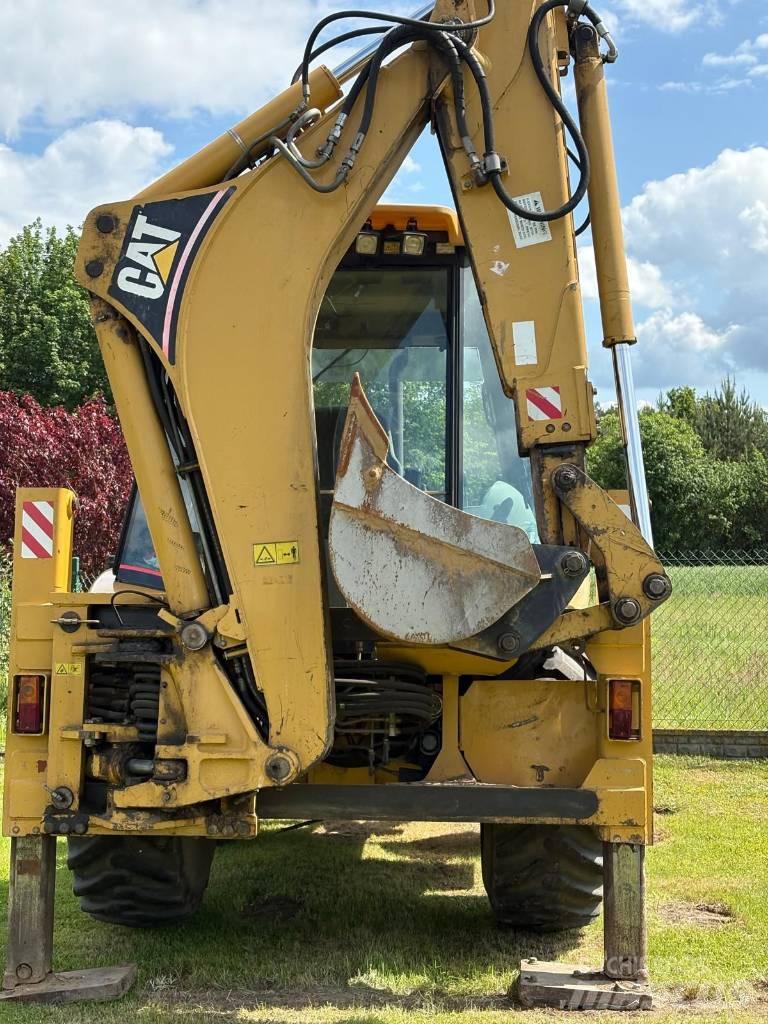 CAT 428 D 4x4 反鏟裝載機