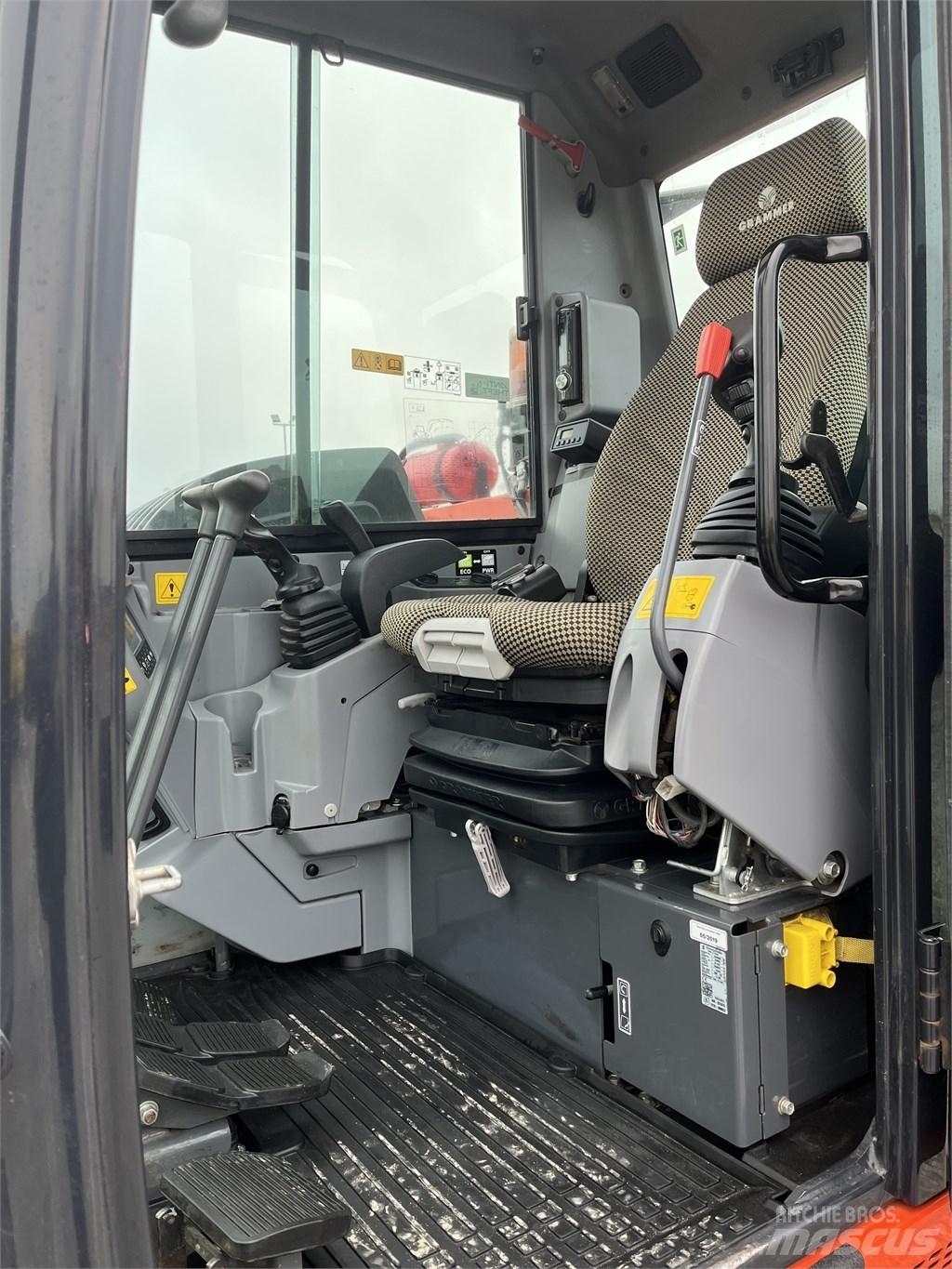 Kubota KX 080-4 中型挖土機/掘鑿機/挖掘機 7t-12t