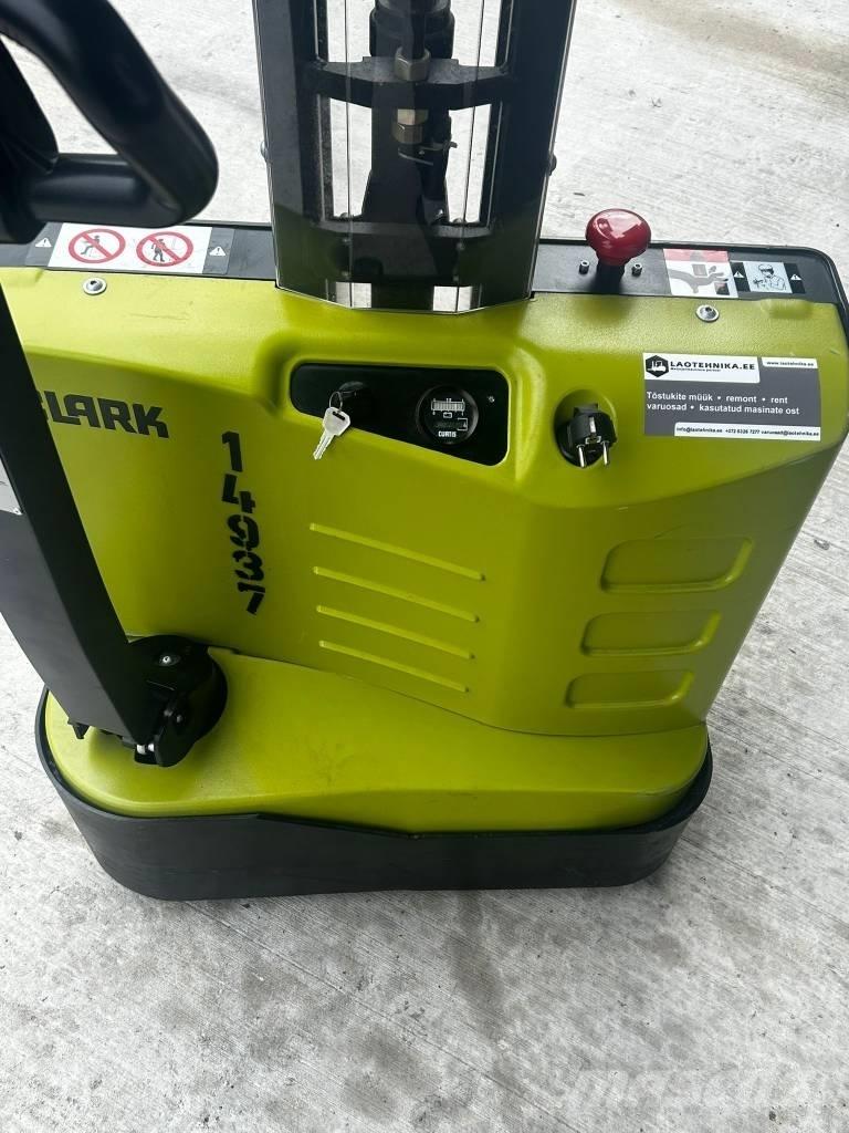 Clark WS10M 行走控制式堆積機