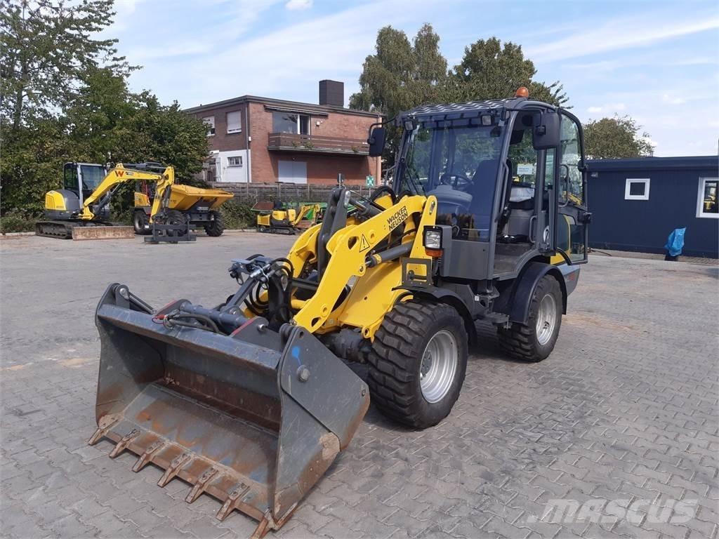 Wacker Neuson WL38 輪胎式裝載機