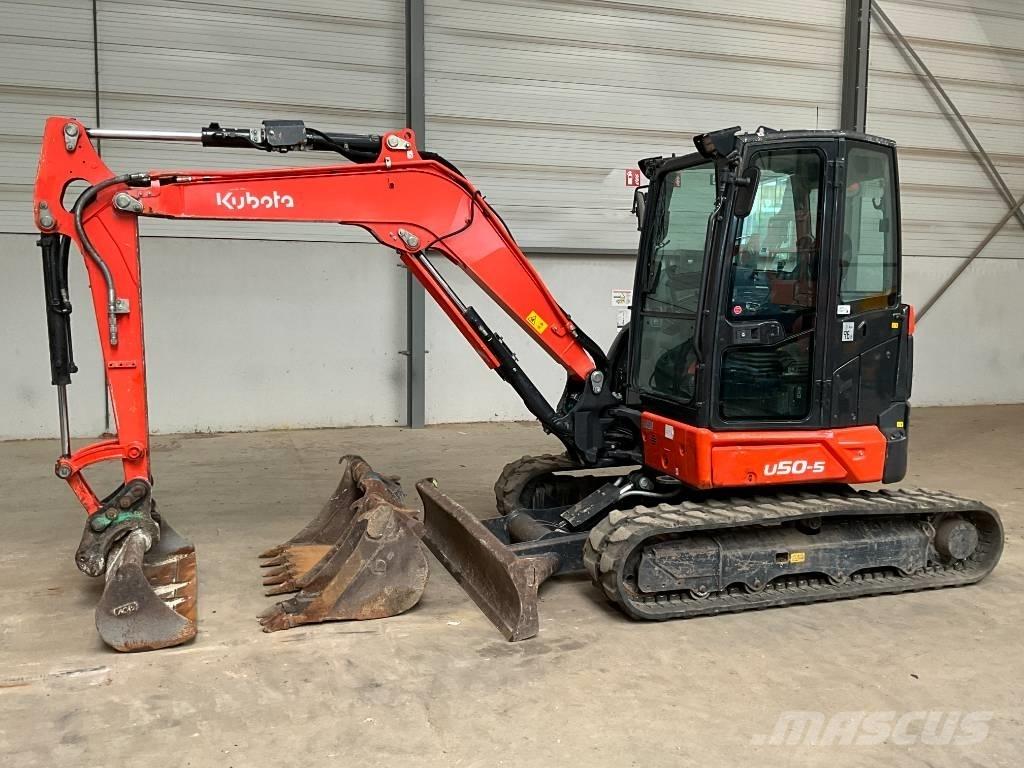 Kubota U 50-5 小型挖土機/掘鑿機<7t(小型挖掘機)