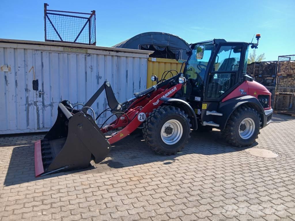 Yanmar V 7 輪胎式裝載機
