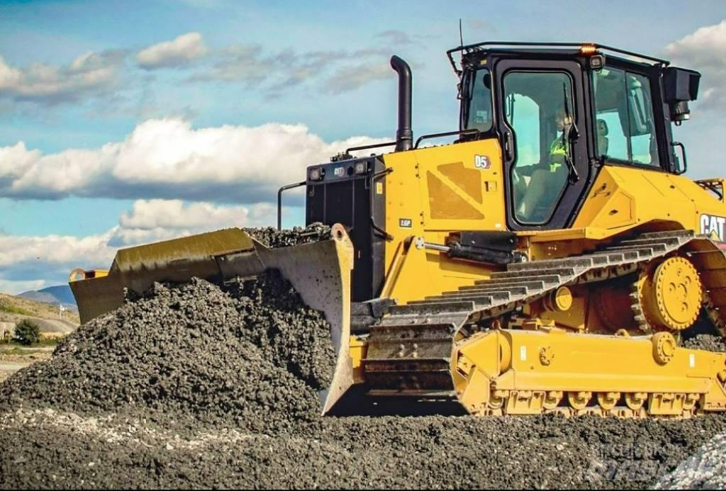 CAT D 5 UTHYRES 履帶推土機