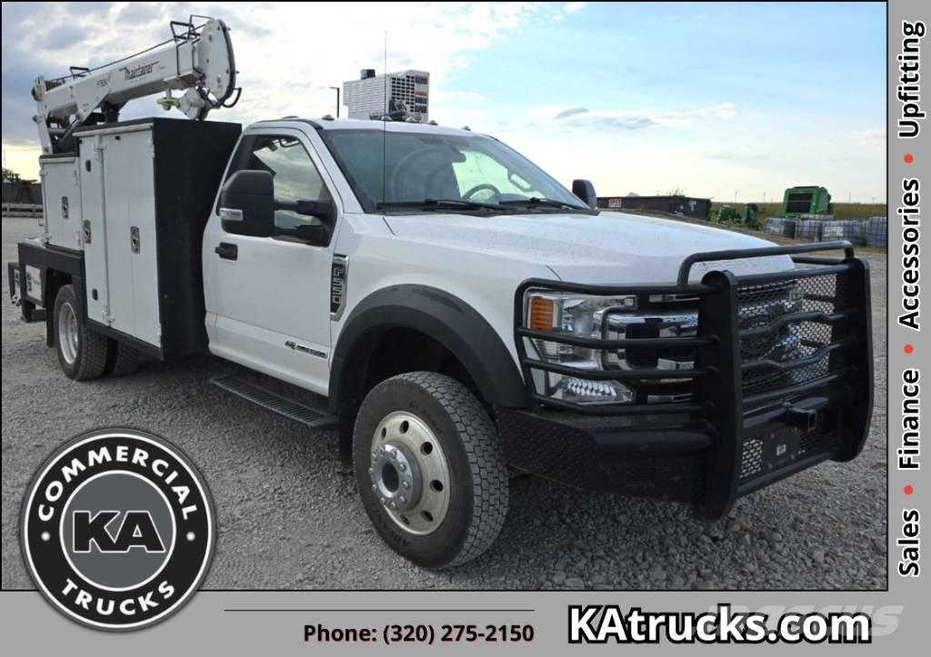 Ford F 550 XL SD 履帶式起重機