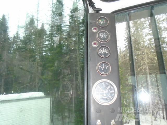 Rotobec 220 鉗式裝載機