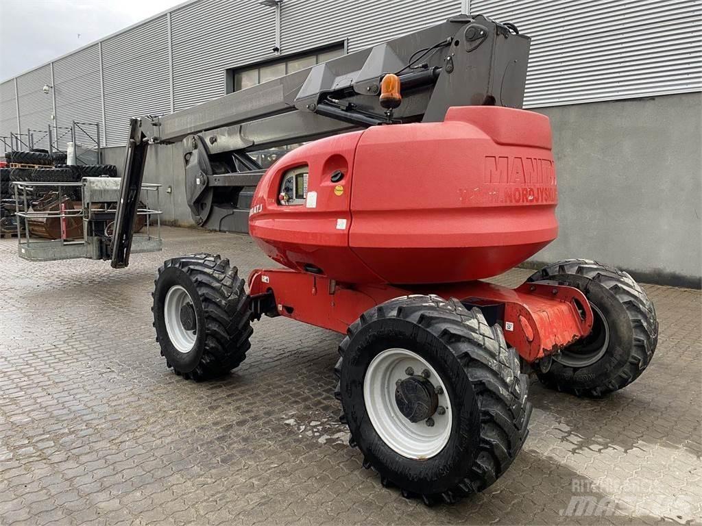 Manitou 200ATJ RC 曲臂高空作業車
