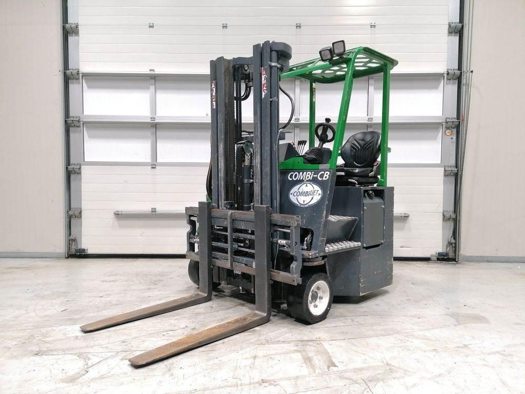 Combilift CB2500 鏟裝機