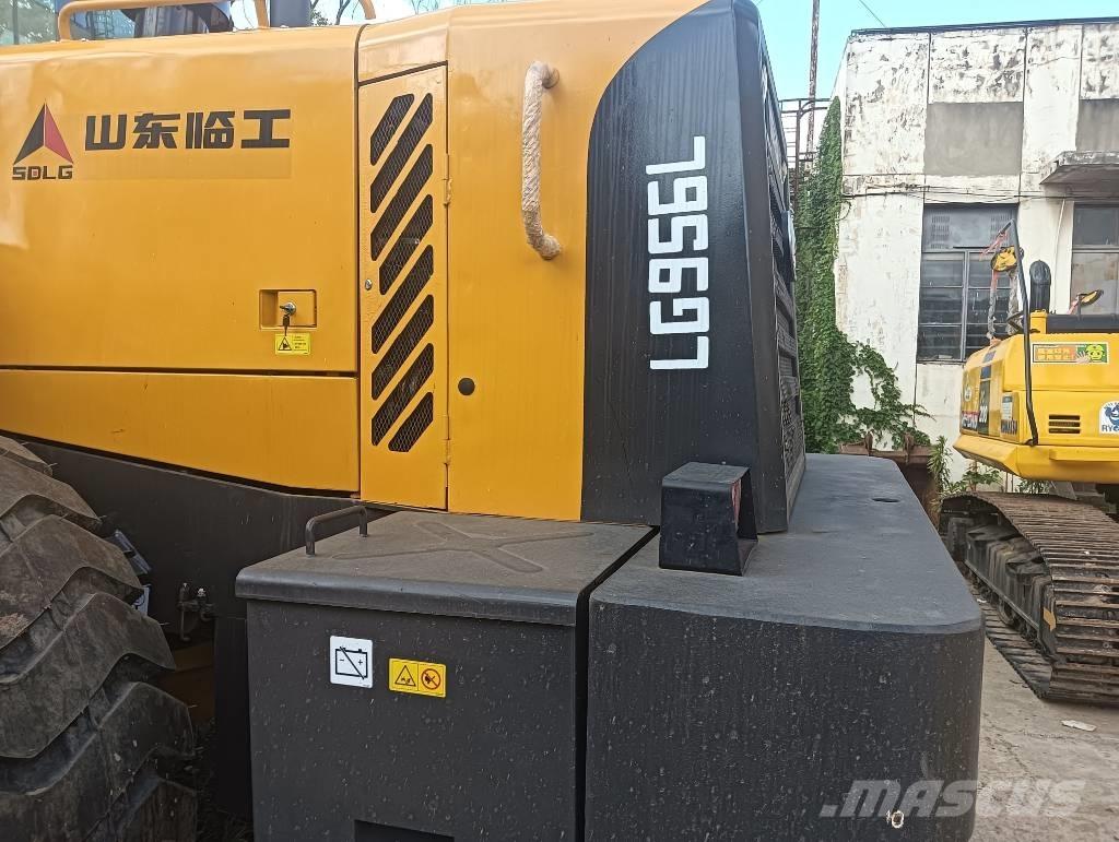 SDLG LG 956 L 輪胎式裝載機