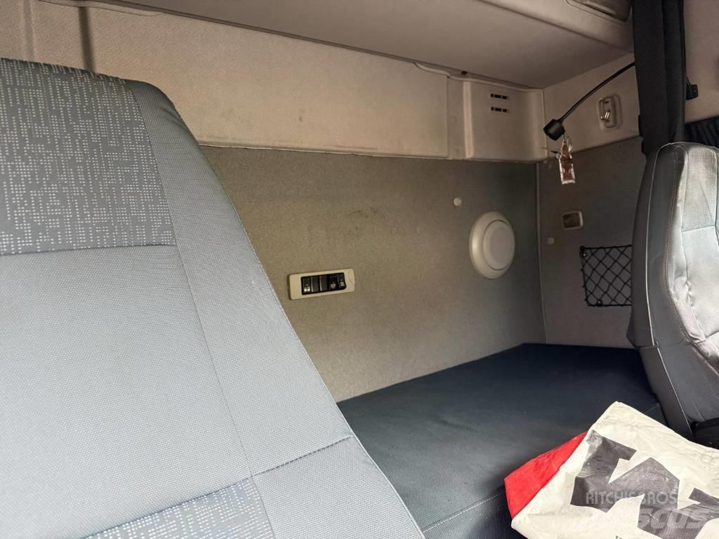 Volvo FM 420 溫控卡車
