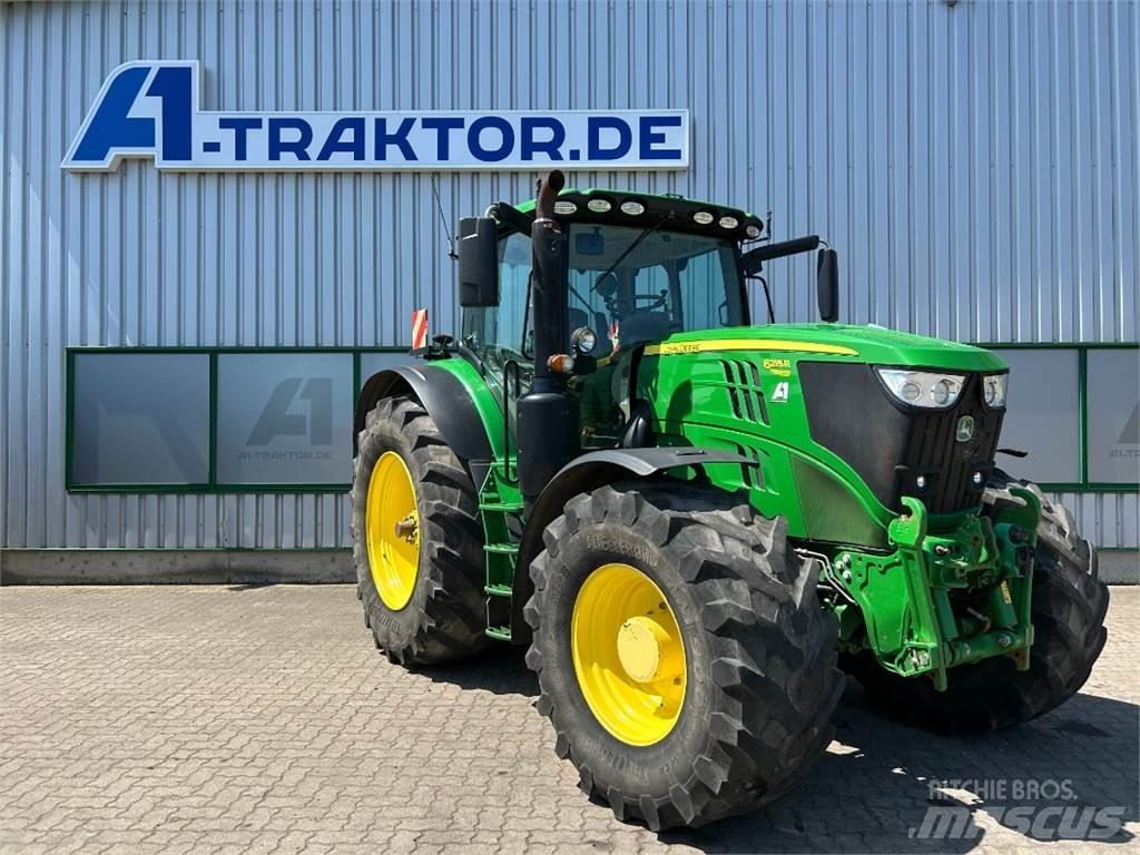 John Deere 6215R 曳引機
