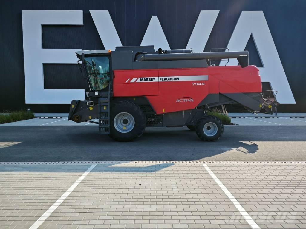 Massey Ferguson 7344 聯合收穫機