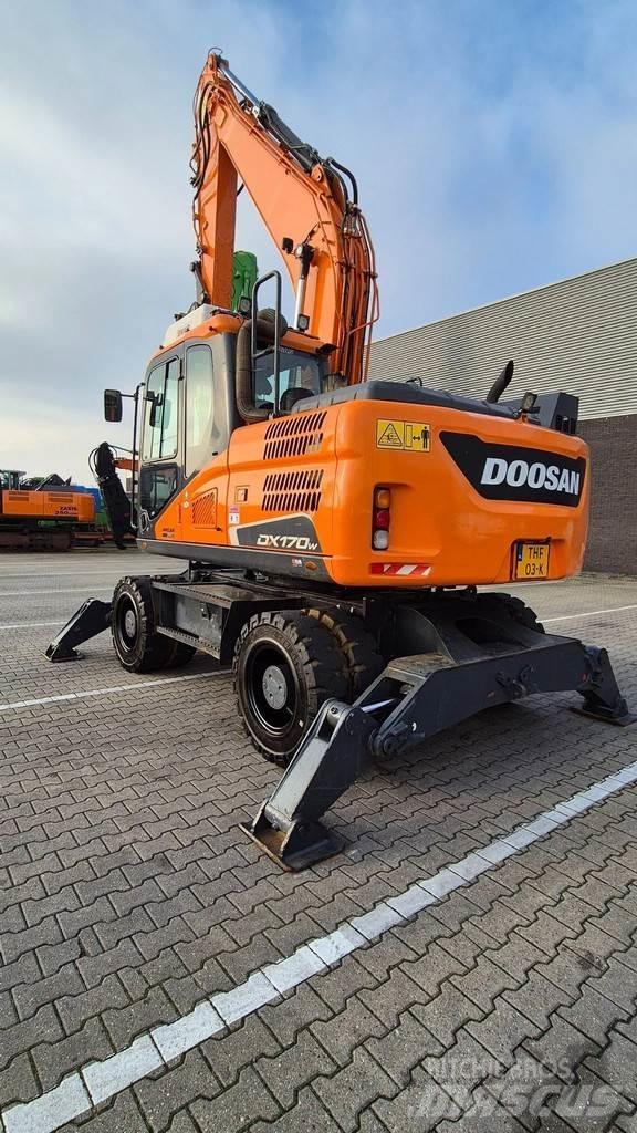 Doosan DX170W-5 旋轉式挖土機/掘鑿機/挖掘機