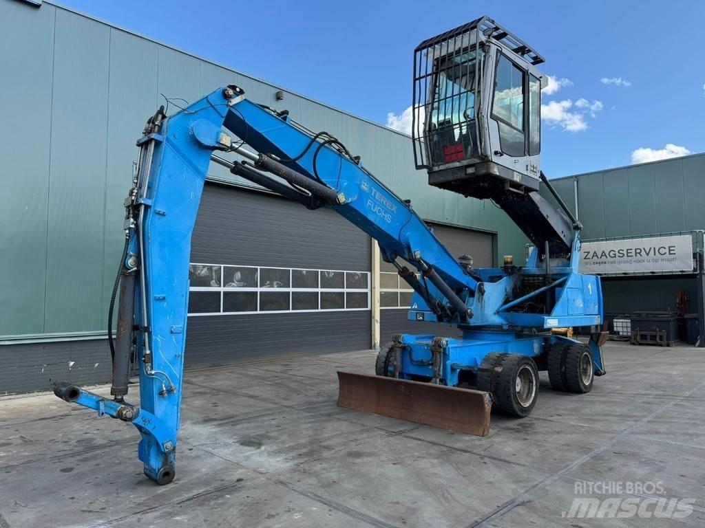 Fuchs MHL 320 廢棄物/工業用操作車