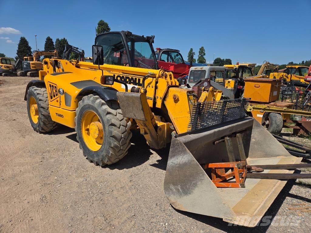 JCB 532-120 伸縮臂操作車