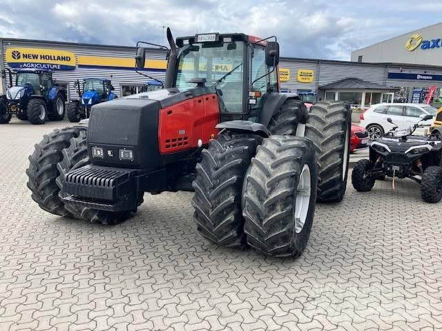 Valmet 8550 曳引機