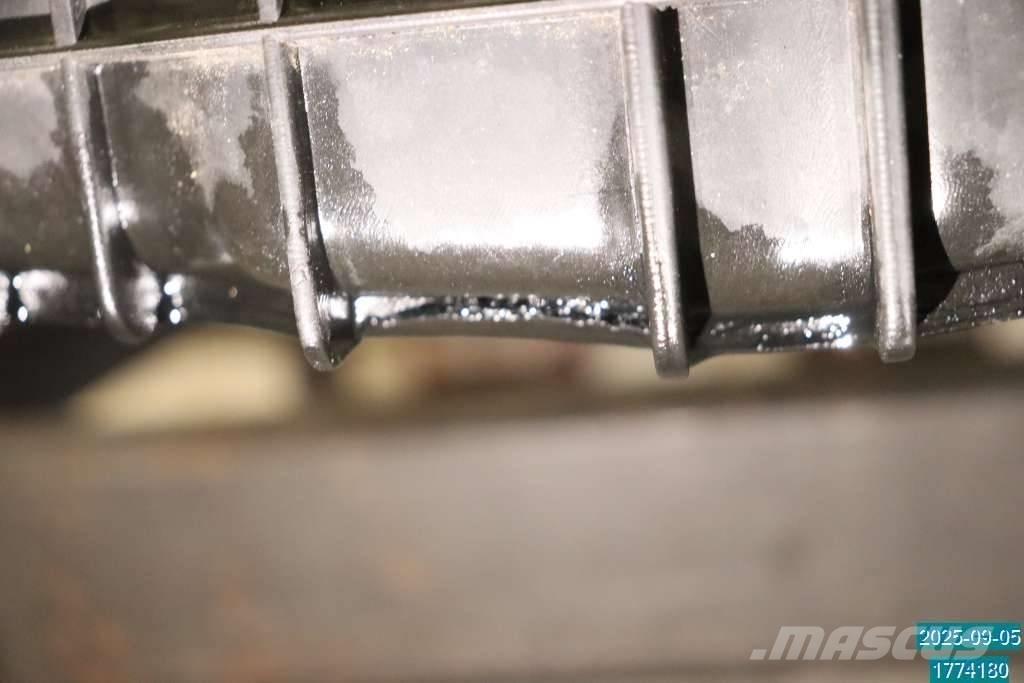 Mercedes-Benz ACTROS Engines
