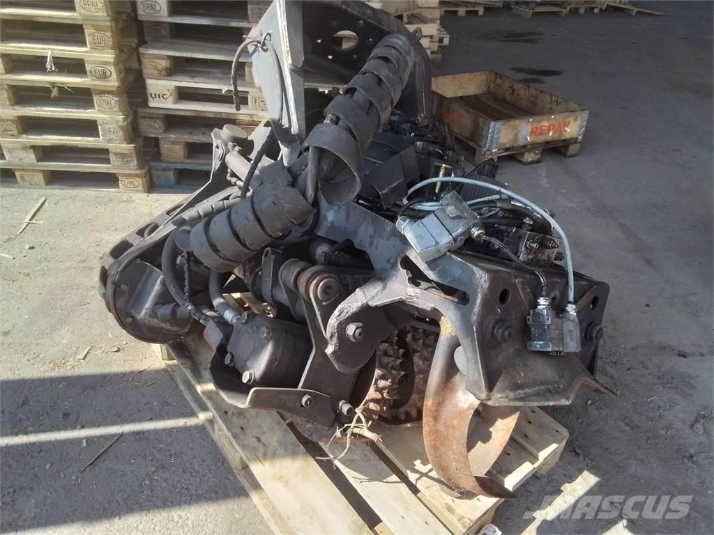 Ponsse H53 收穫機頭