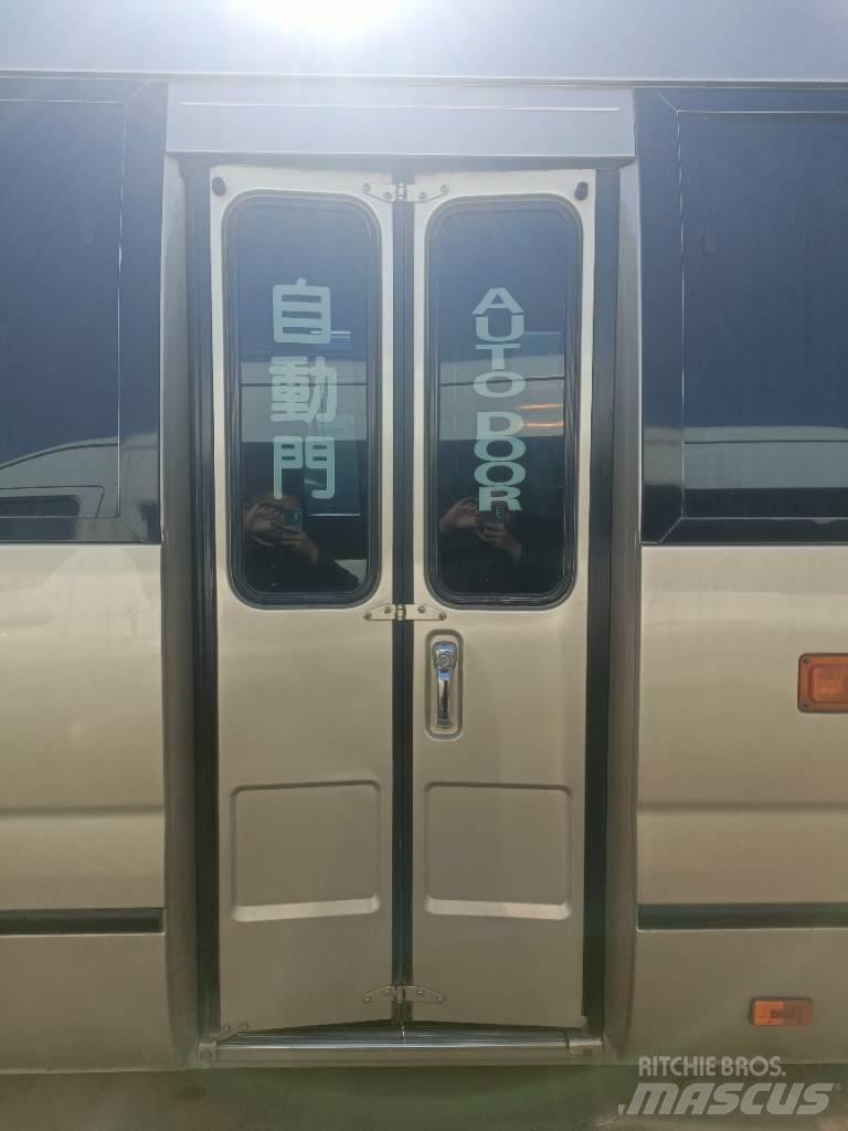 Toyota Coaster Bus 迷你巴士