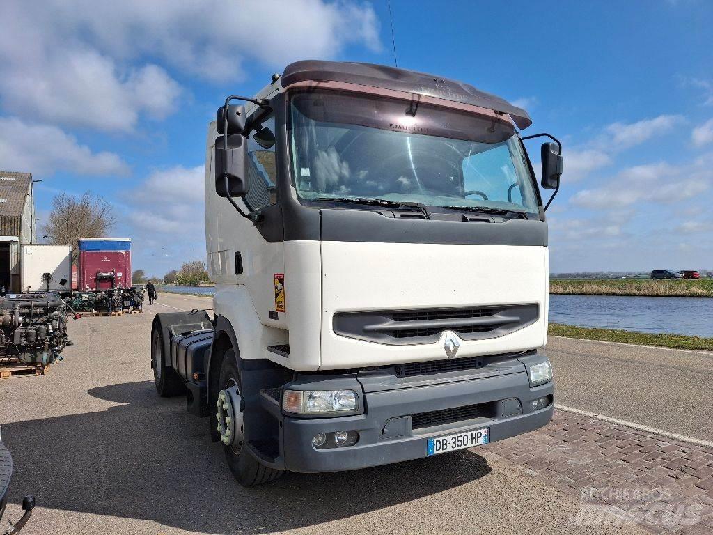 Renault 420DCI 曳引機組件