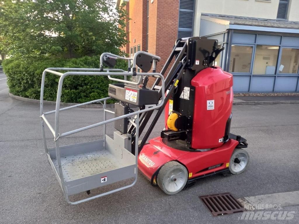 Manitou 100 VJR 垂直升降工作台