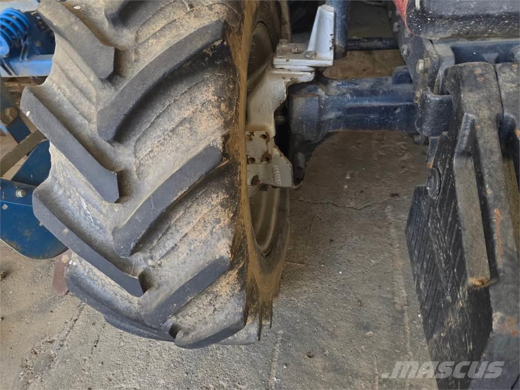 Belarus MTS 1025 曳引機